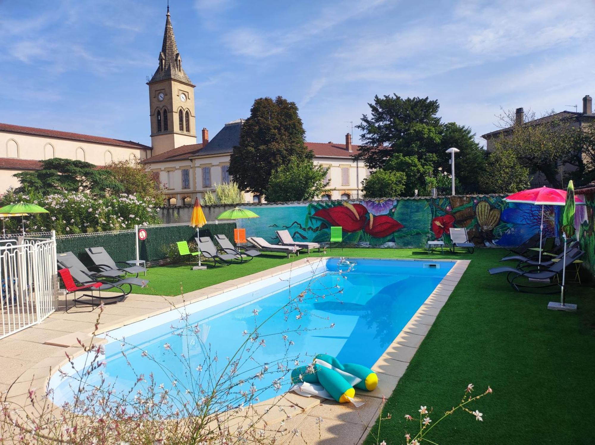 Moodz Hotel Vienne Pont-Eveque Buitenkant foto