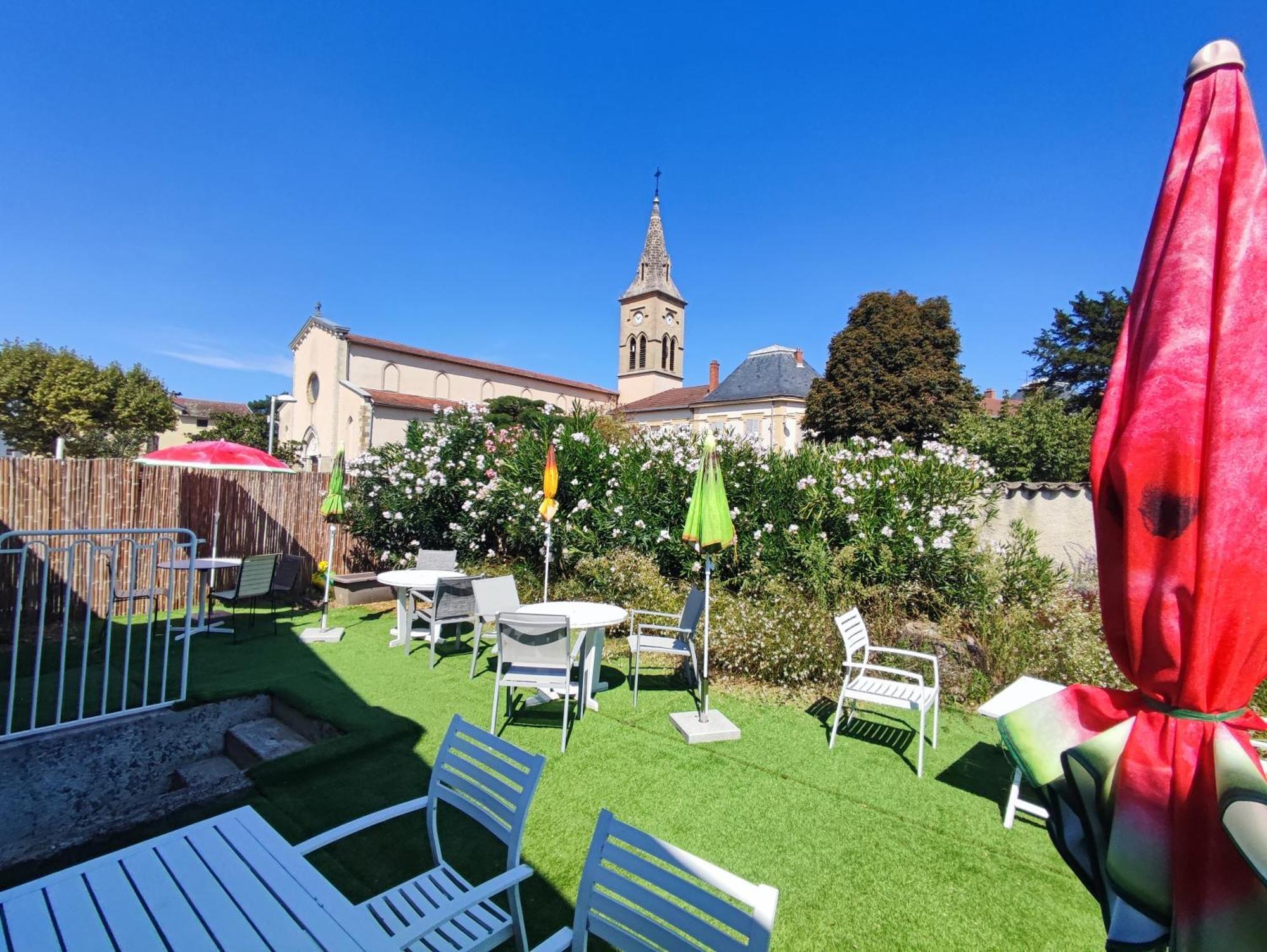 Moodz Hotel Vienne Pont-Eveque Buitenkant foto