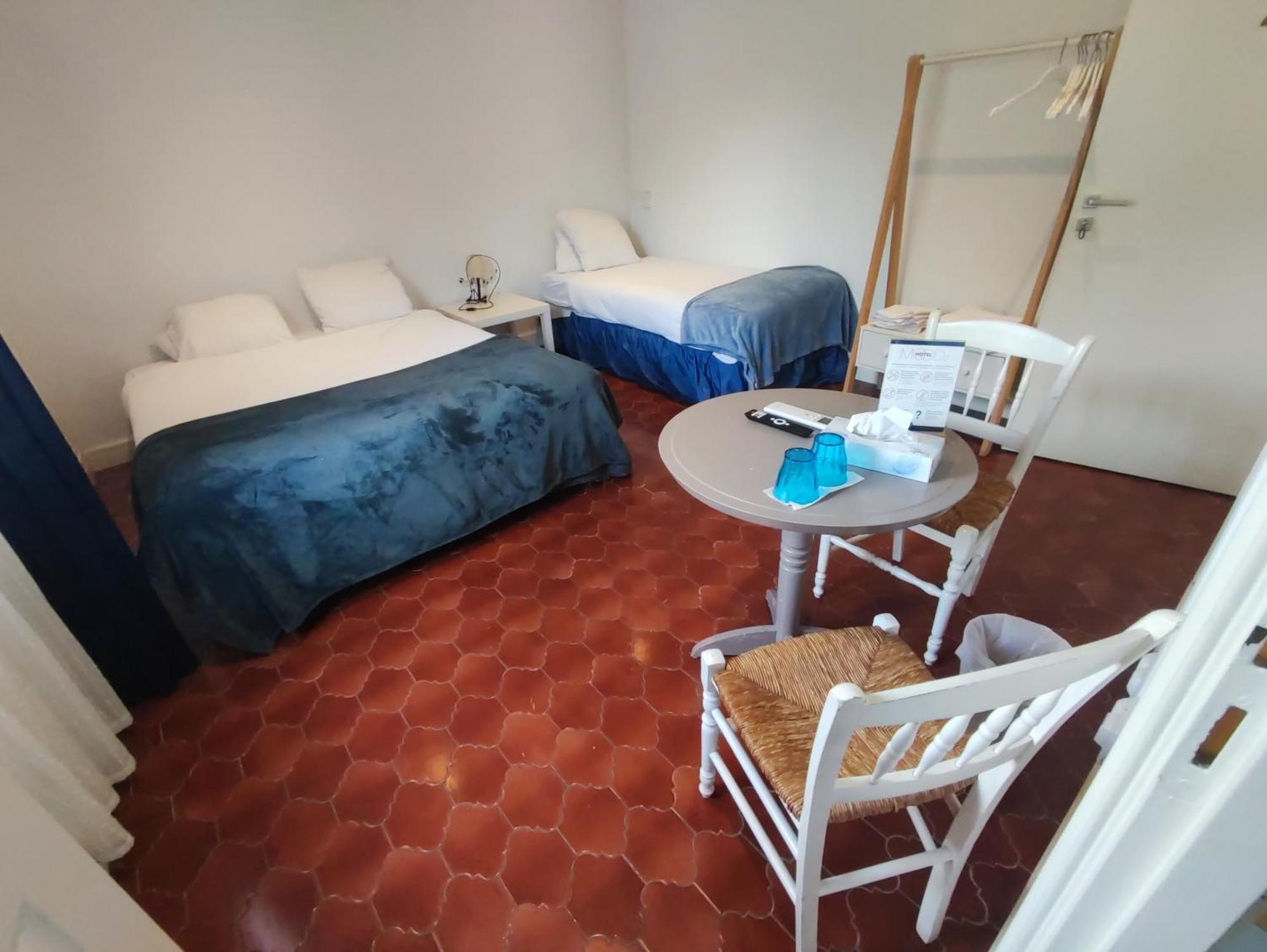 Moodz Hotel Vienne Pont-Eveque Buitenkant foto