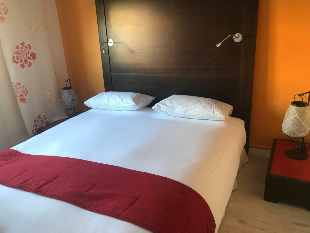Moodz Hotel Vienne Pont-Eveque Buitenkant foto