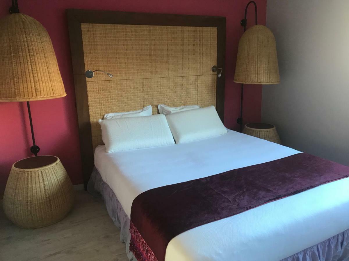 Moodz Hotel Vienne Pont-Eveque Buitenkant foto