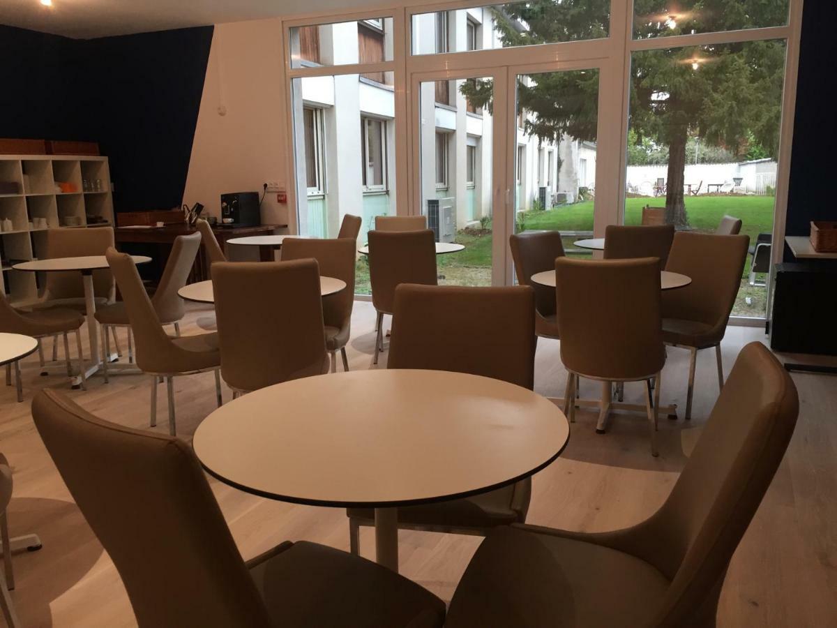 Moodz Hotel Vienne Pont-Eveque Buitenkant foto